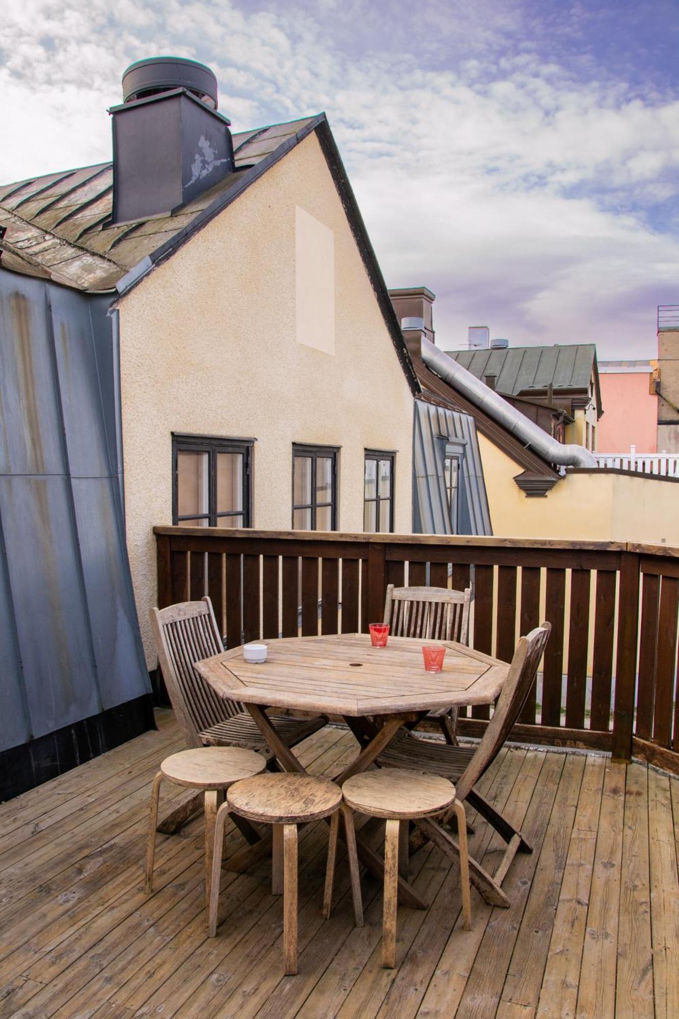 Adelsgatan Bed & Breakfast VBY Екстериор снимка