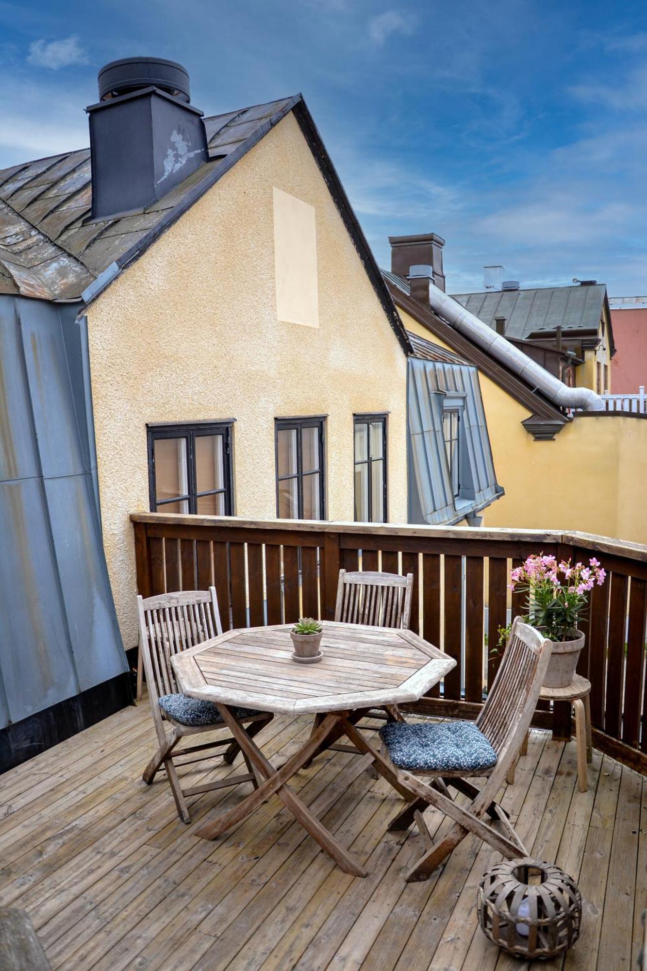 Adelsgatan Bed & Breakfast VBY Екстериор снимка